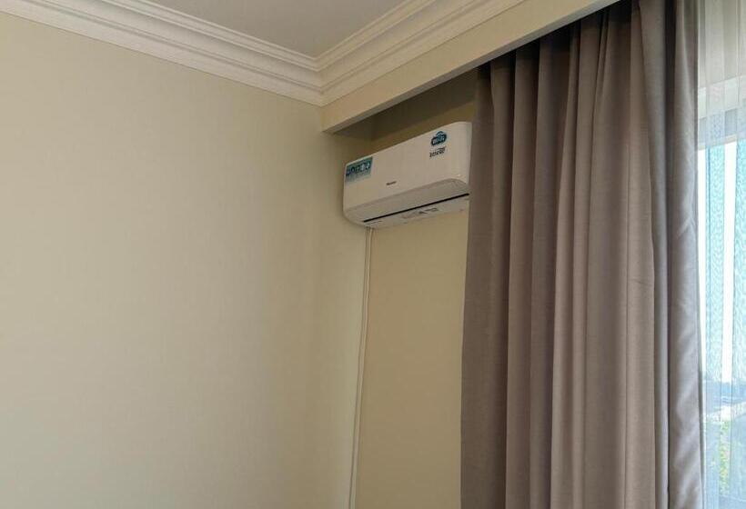 تختخواب و صبحانه Velvet Vouge Hostel