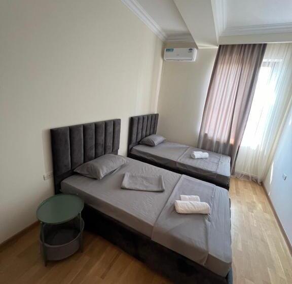 تختخواب و صبحانه Velvet Vouge Hostel