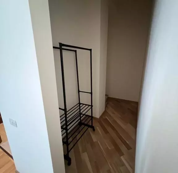 تختخواب و صبحانه Velvet Vouge Hostel
