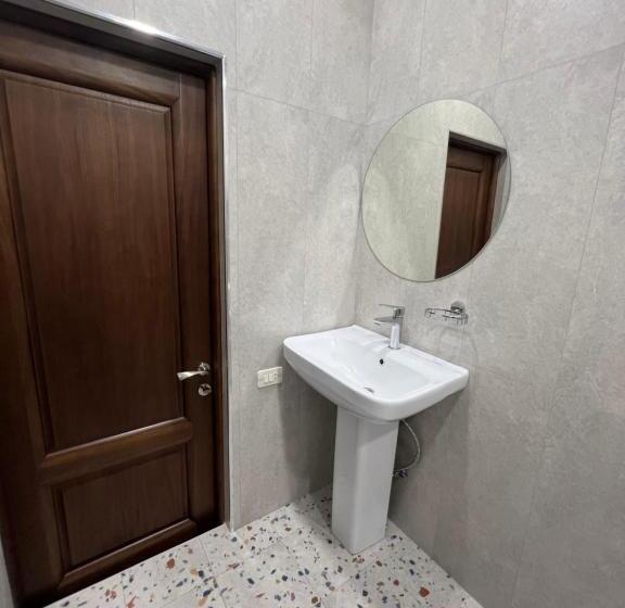 تختخواب و صبحانه Velvet Vouge Hostel