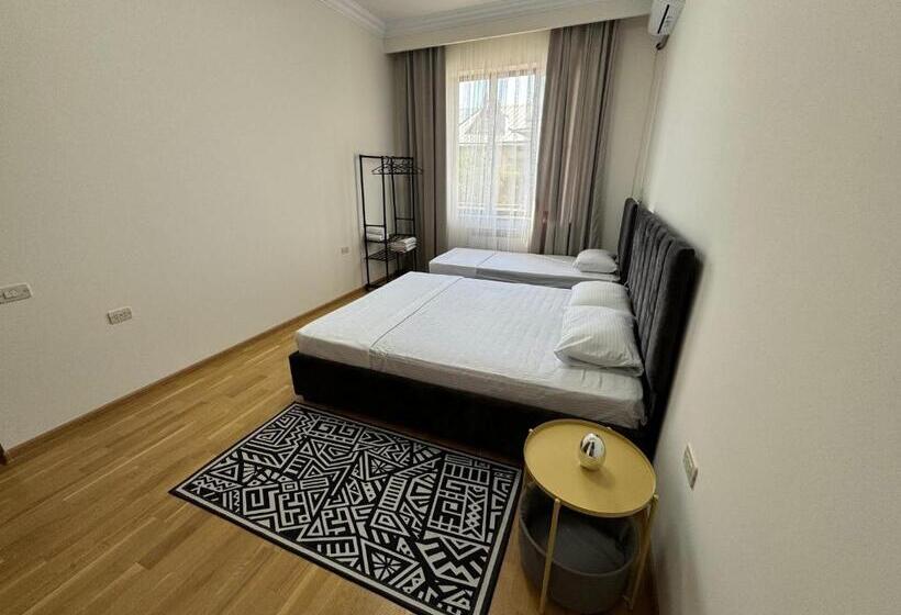 تختخواب و صبحانه Velvet Vouge Hostel