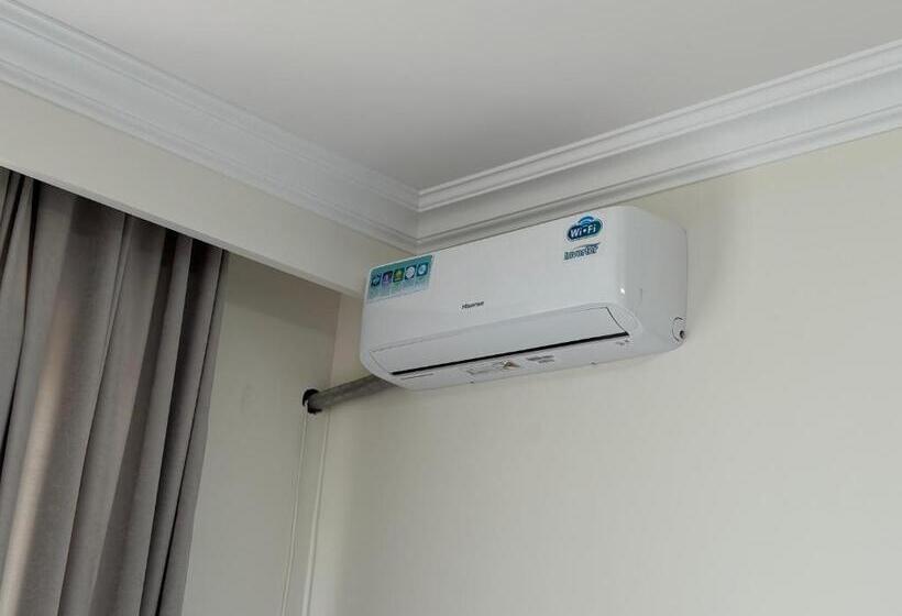 تختخواب و صبحانه Velvet Vouge Hostel