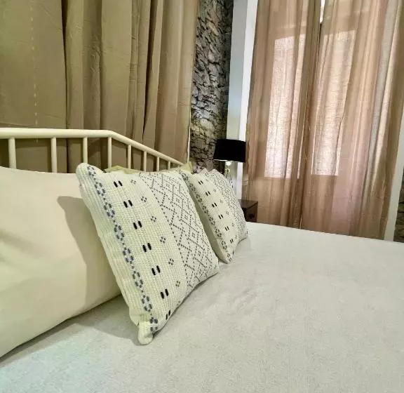 Syd S City Center Bed And Breakfast