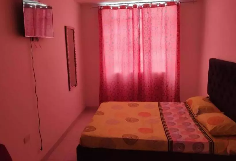 Hotel Adara