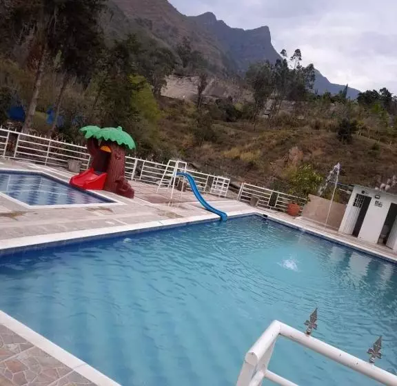 Hotelli Club Social Villa Victoria