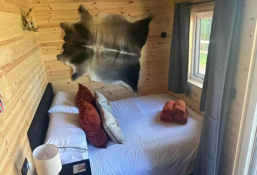 Kapselihotelli Maylands Farm Glamping Pod