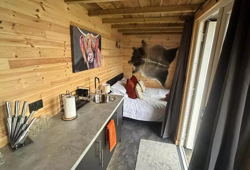 Kapselihotelli Maylands Farm Glamping Pod