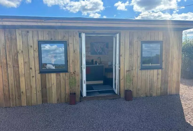 Kapselihotelli Maylands Farm Glamping Pod