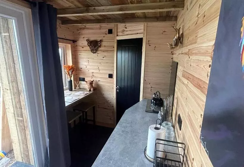 Kapselihotelli Maylands Farm Glamping Pod