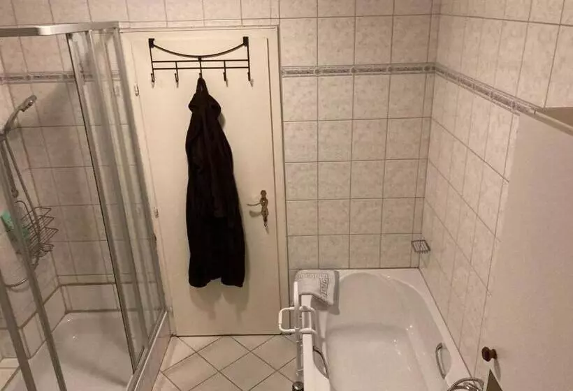 Hotelli Deutsches Haus