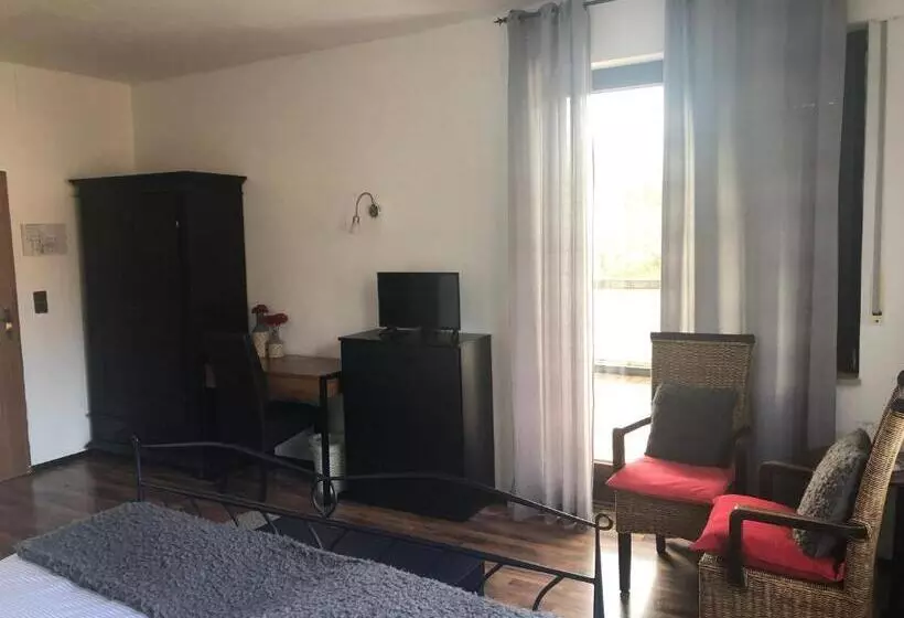 Hotelli Deutsches Haus