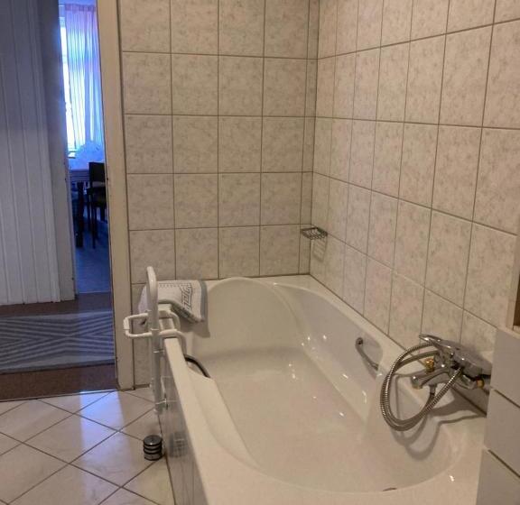 فندق Deutsches Haus