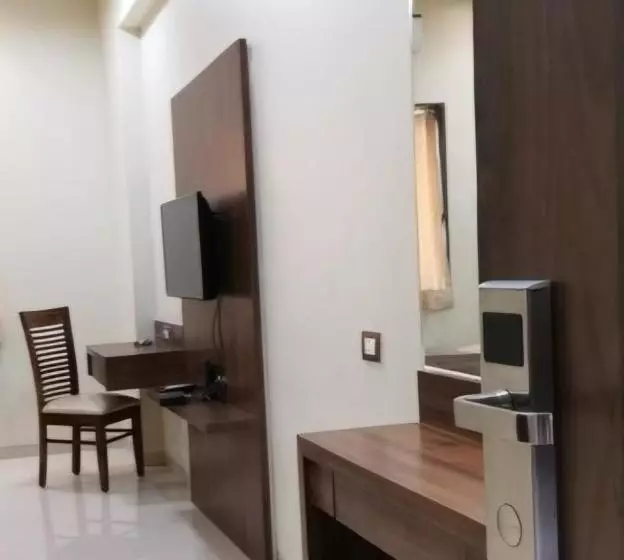 ホテル Harshali Residency, Khopoli, Near Imagica