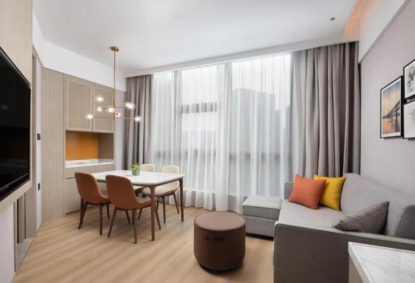 هتل Home2 Suite By Hilton Wuhan Economic Development Zone