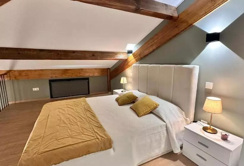 ホテル Quinta Das Vianas   Casas Do Picadeiro