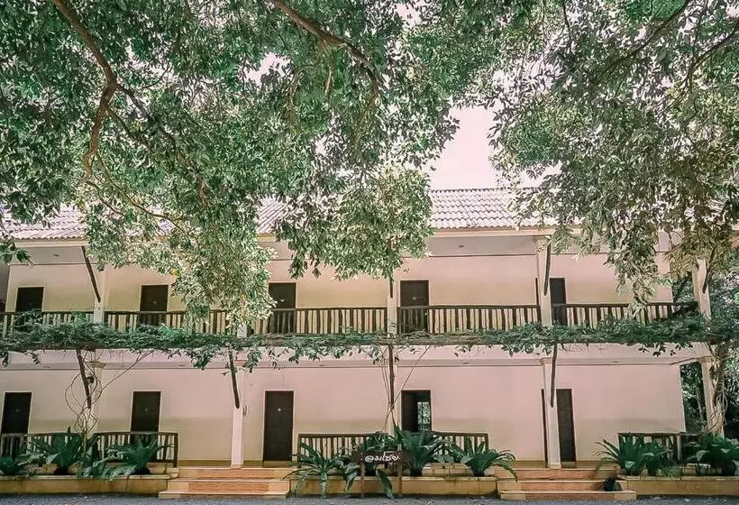 ホテル Sabydee Resort