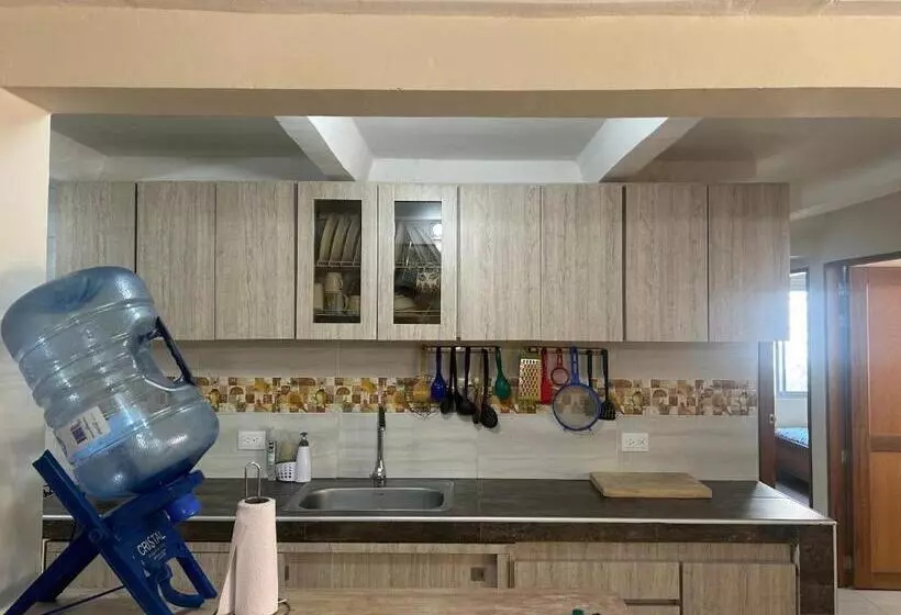 پانسیون Eco Friendly Cozy Bunk Room With Private Bath Near Airport