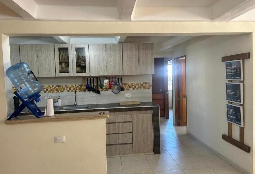 پانسیون Eco Friendly Cozy Bunk Room With Private Bath Near Airport