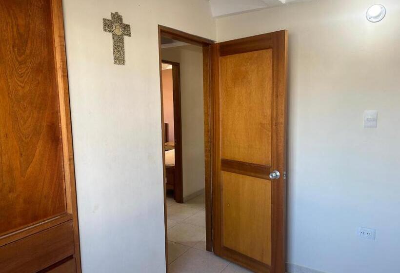 پانسیون Eco Friendly Cozy Bunk Room With Private Bath Near Airport