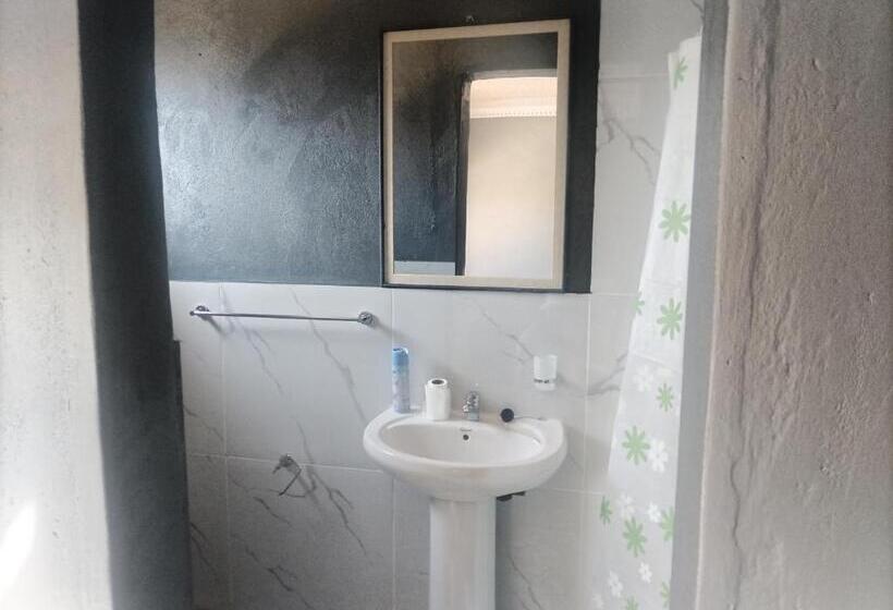 Hostel Monarca Inn Affordable Accomodation In Makwane Molapo Location Qwaqwa