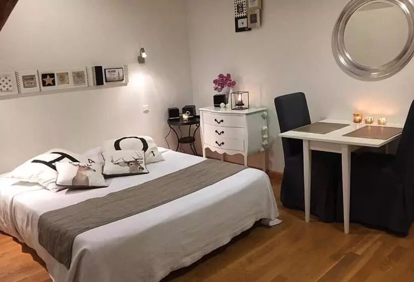 Aamiaismajoitus (B&B) Jolie Chambre Double Proche De La Mer