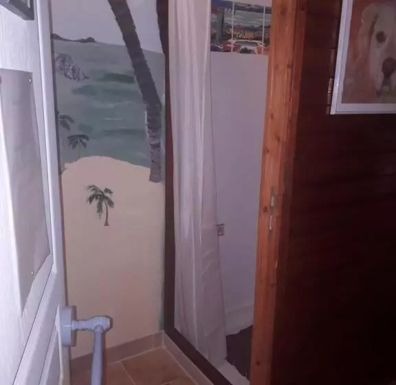 Aamiaismajoitus (B&B) Les 7 Lucarnes