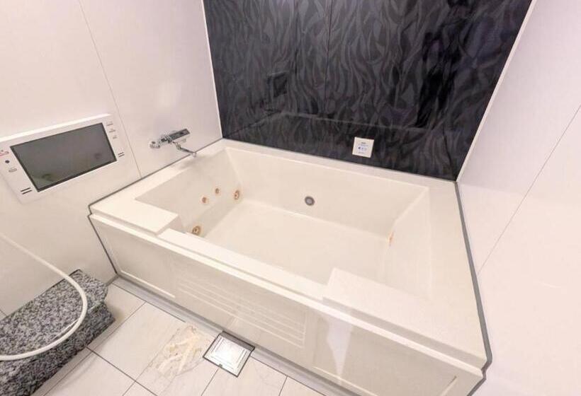 Hotel もしもしピエロ 泉大津新館