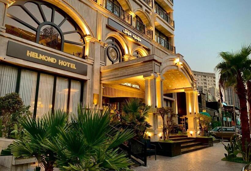 هتل Helmond