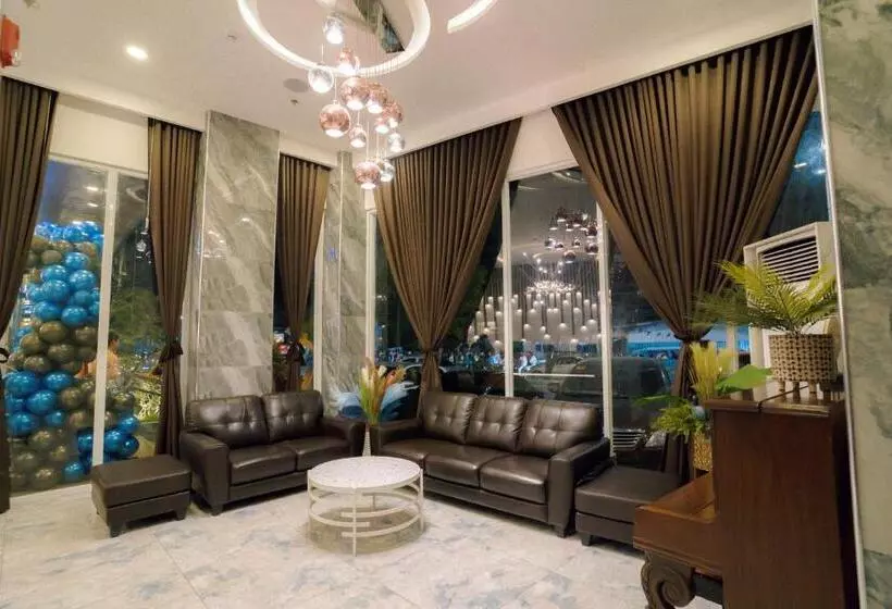 ホテル Madison Suites