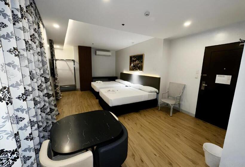 בית מלון כפרי Madison Suites