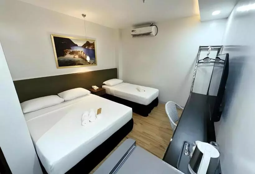 ホテル Madison Suites