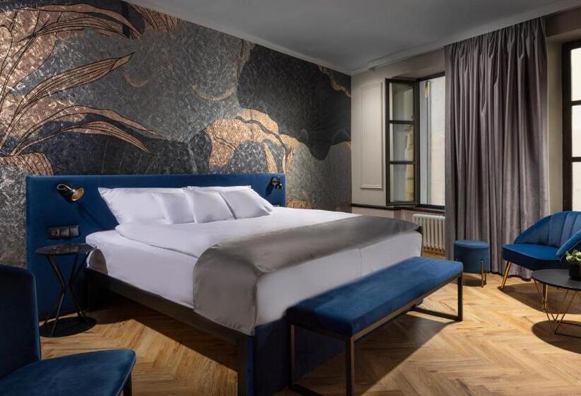 בית מלון כפרי Savorsky