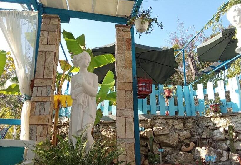 בית מלון כפרי Tramonto