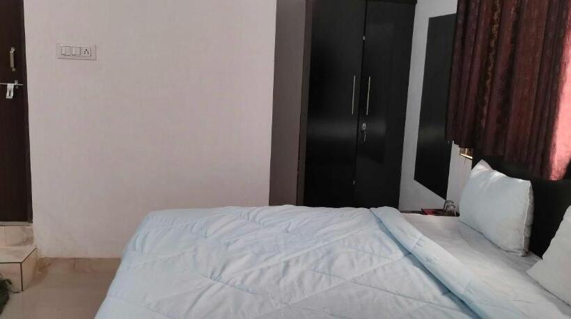 Hotel O Eternity Shivay