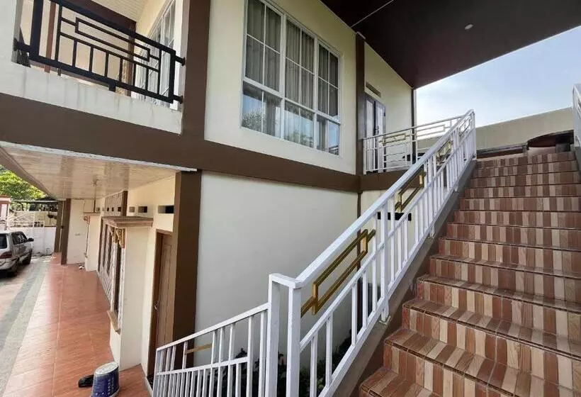 Majatalo Villa Zahira & House 2