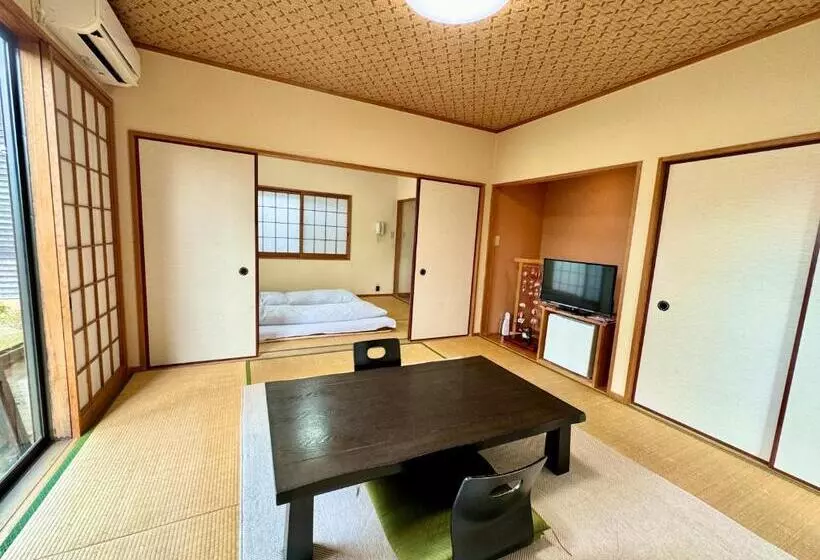 Ryokan Oyado Tamayura 18 Years Or Older