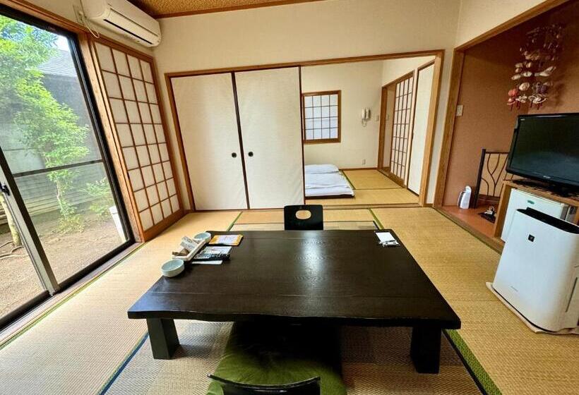 Ryokan Oyado Tamayura 18 Years Or Older