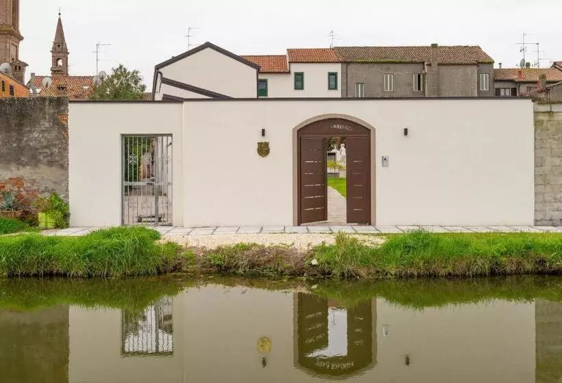 تختخواب و صبحانه Villa Carducci