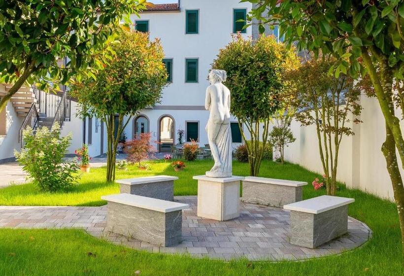 Nocleg ze śniadaniem Villa Carducci