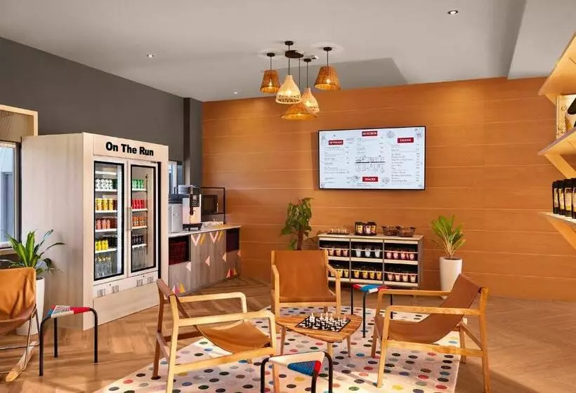 Hotelli Ginger Coimbatore Airport , Avinashi Road