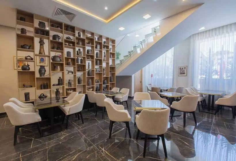 هتل Kyriad Prestige City Center Tunis