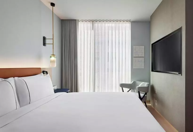 هتل Lanson Place Parliament Gardens