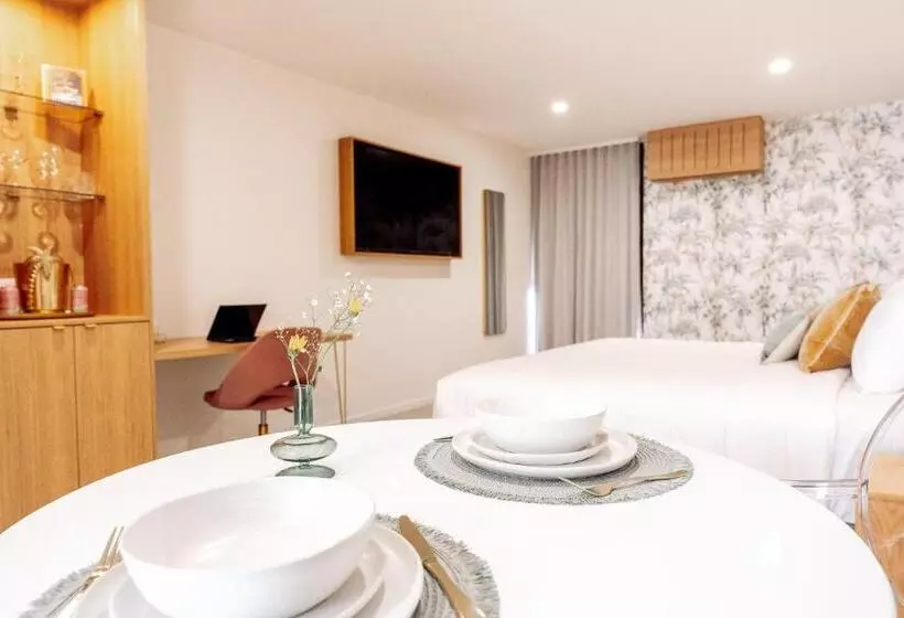 モーテル Surfside 22