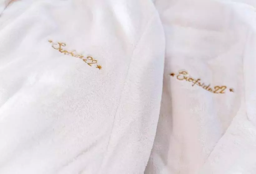 モーテル Surfside 22