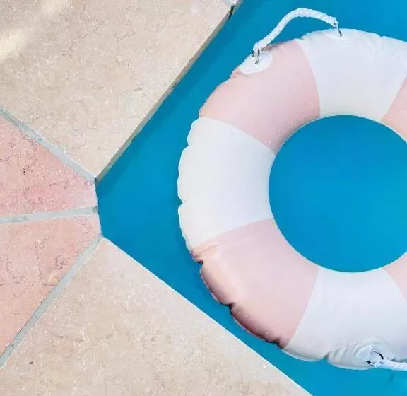 モーテル Surfside 22