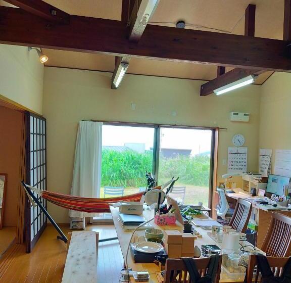 پانسیون 奄美ゲストハウス宇宿サンライズビーチ