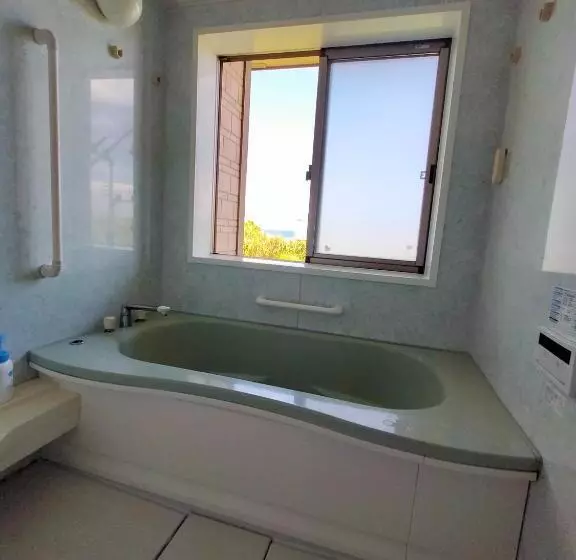 Majatalo 奄美ゲストハウス宇宿サンライズビーチ