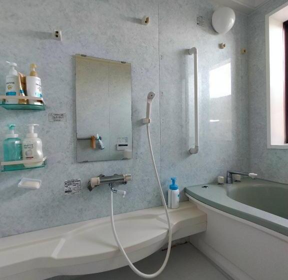 پانسیون 奄美ゲストハウス宇宿サンライズビーチ