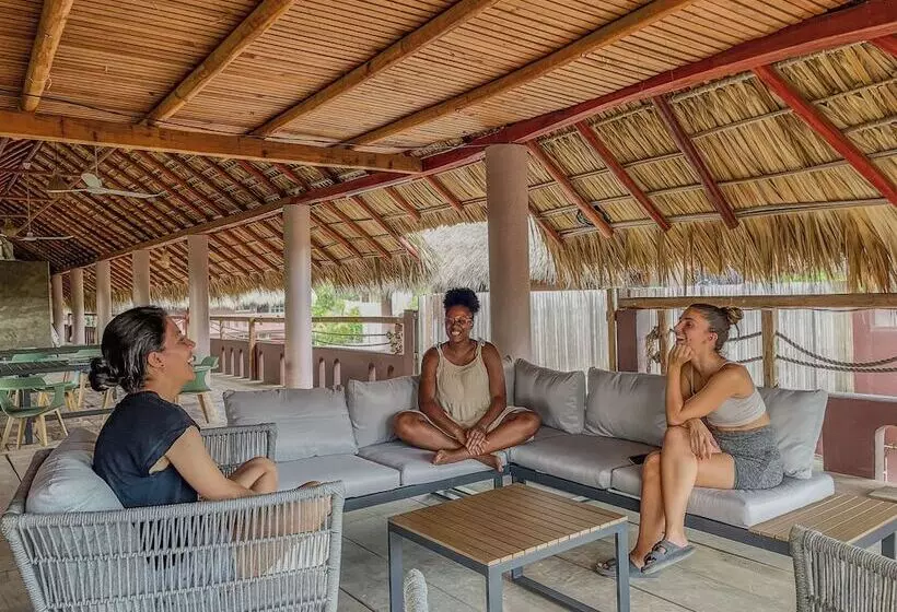 Majatalo Viajero Puerto Escondido Hostel