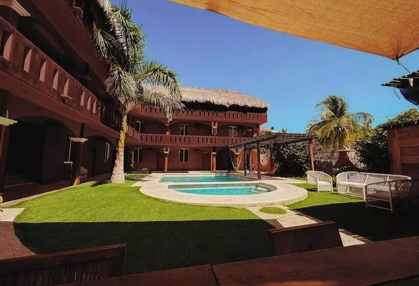 Majatalo Viajero Puerto Escondido Hostel